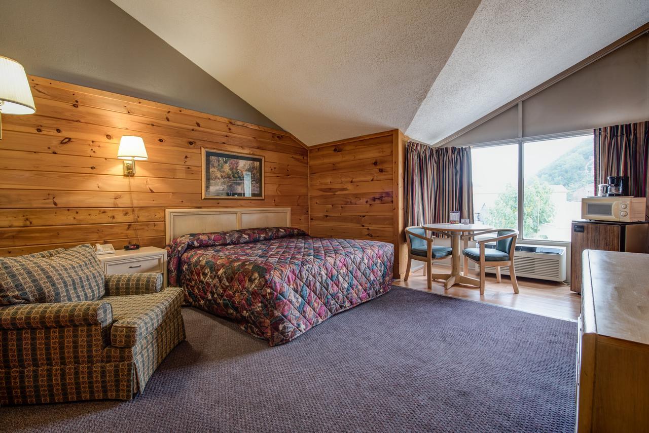 פיג'ן פורג' Green Valley Motel מראה חיצוני תמונה